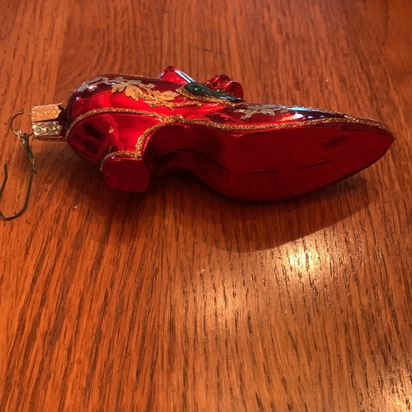 O.W.C. shoe ornament - Picture 3 of 6